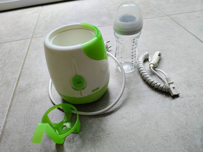 Chauffe biberon Nuk et biberon Philips AVENT - photo numéro 3