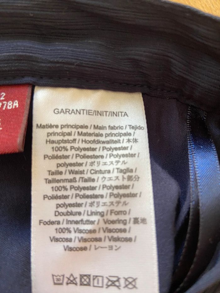 Jupe plissée fleurie bleu marine Comptoir des Cotonniers taille 42 - photo numéro 8