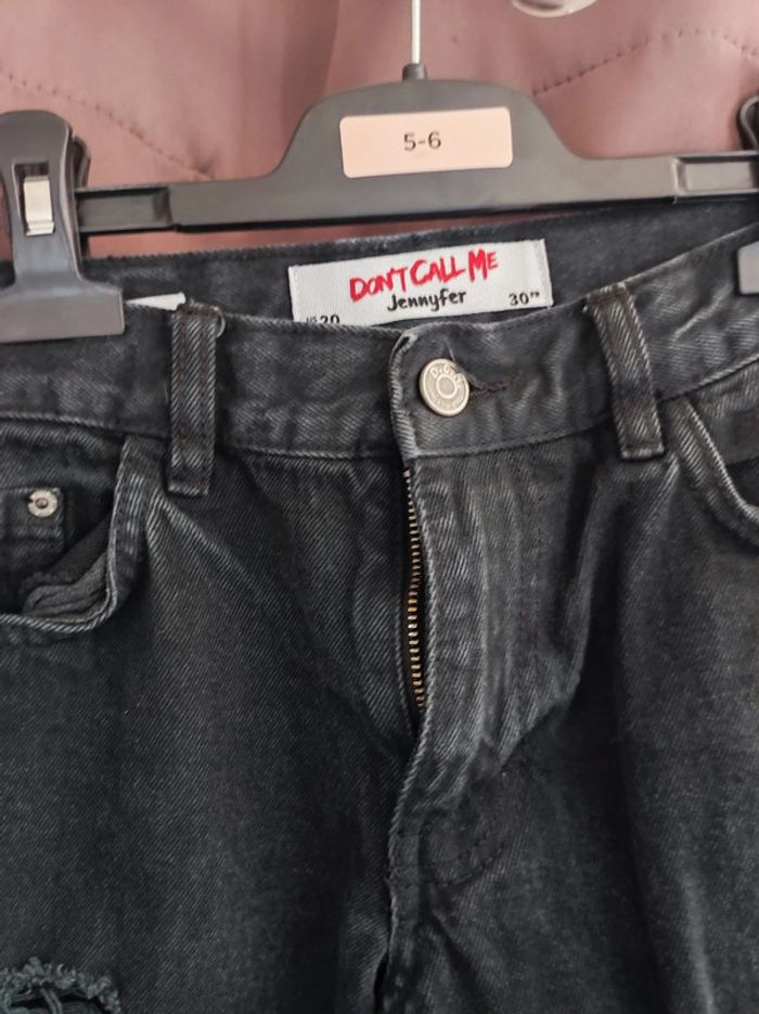 Jean noir déchiré ado - photo numéro 3