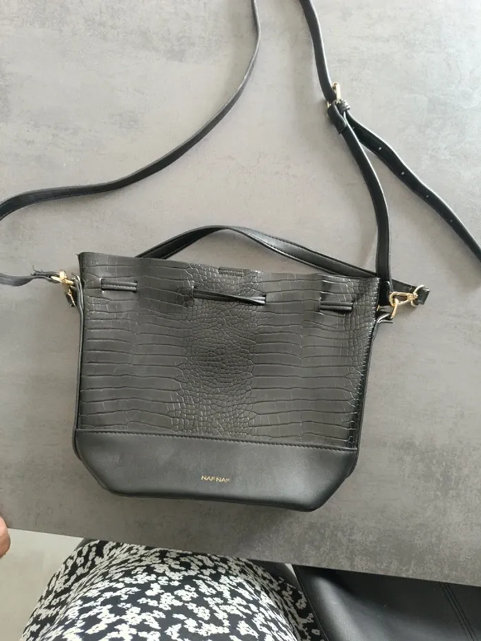 Sac bandoulière Naf Naf