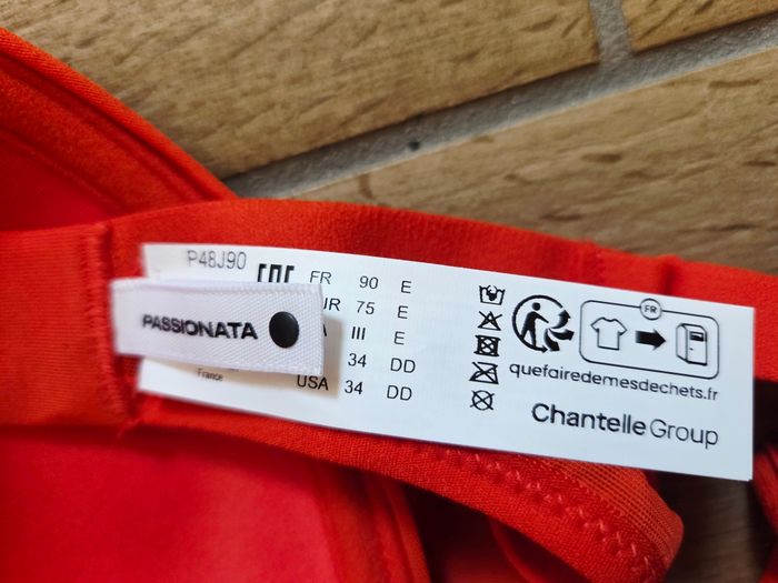 Soutien gorge taille 90 E - photo numéro 7