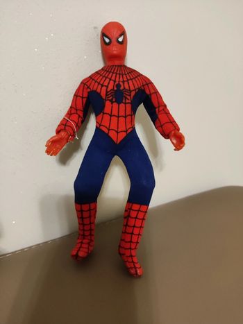 figurine spiderman mego