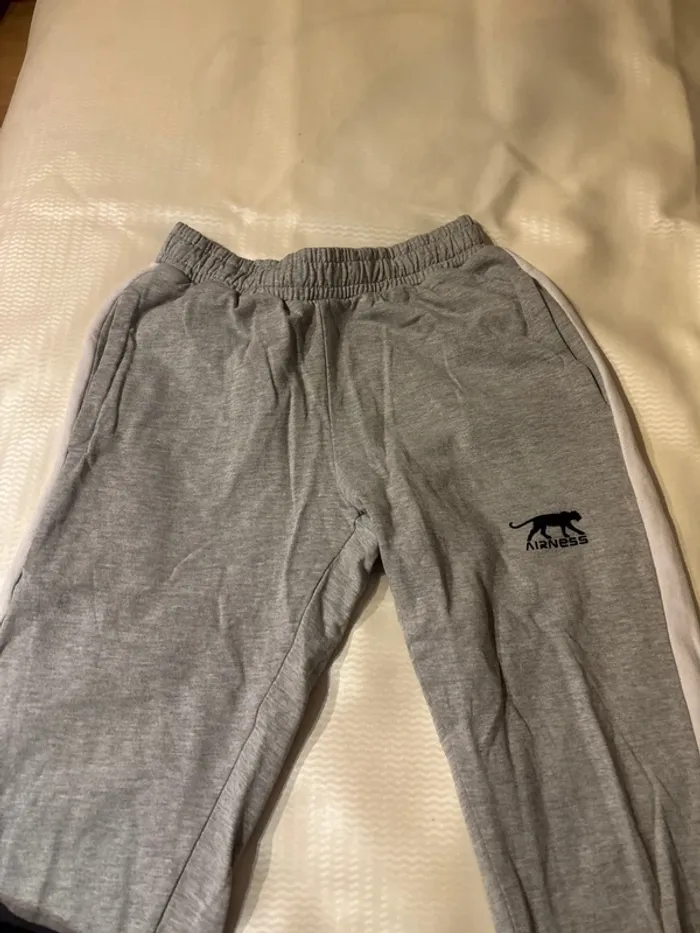 Ensemble jogging - photo numéro 2