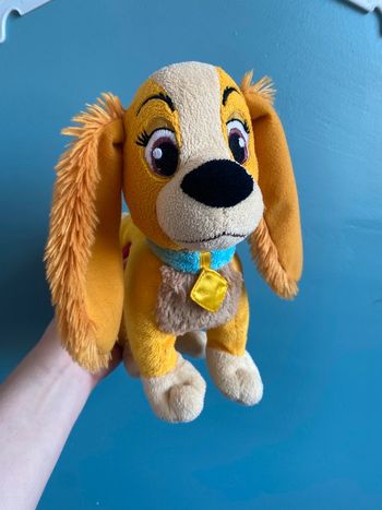 Peluche lady la belle et le clochard Disney