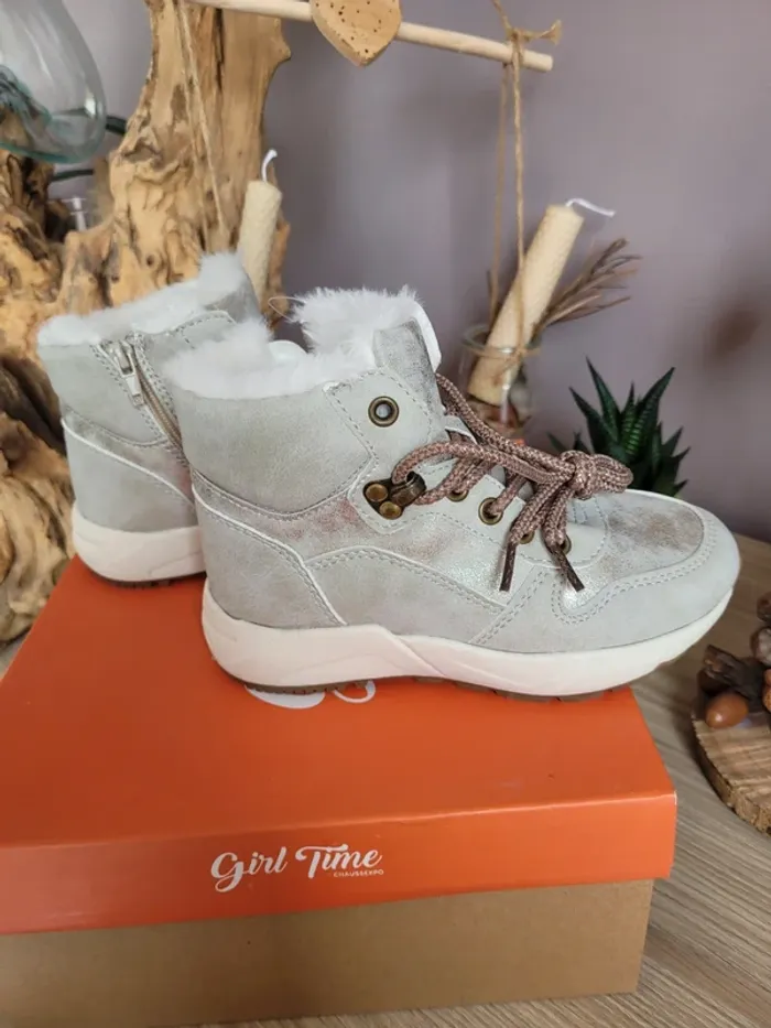 Chaussures pointure 29 neuves. - photo numéro 3