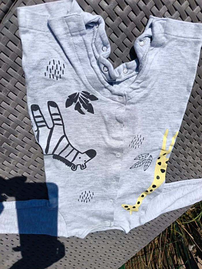Combinaison pyjama grenouillère sans pieds - photo numéro 7