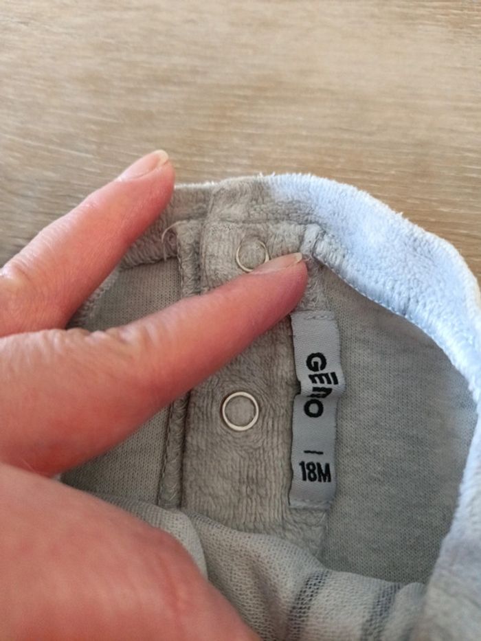 Pyjamas garçon 2 pièces 18 mois - photo numéro 3