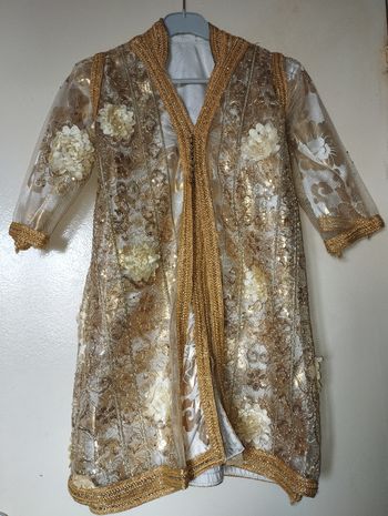 Takchita 2 piece doré blanche