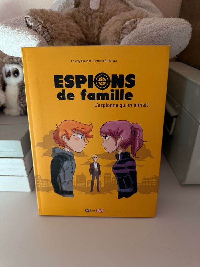 Lot Bd Espions de famille - photo numéro 8