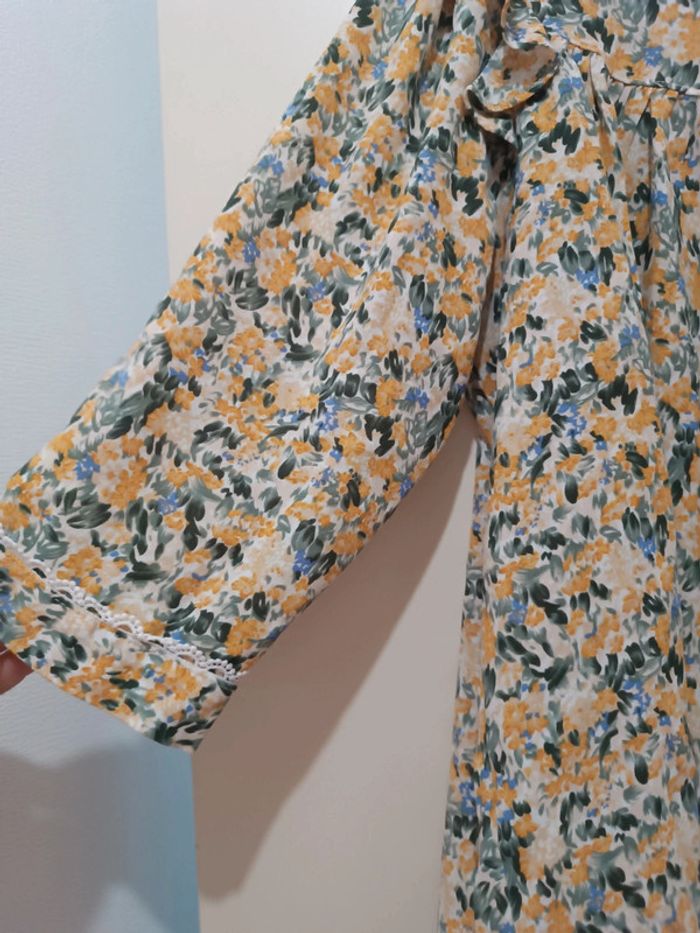 Blouse fleurie - photo numéro 2