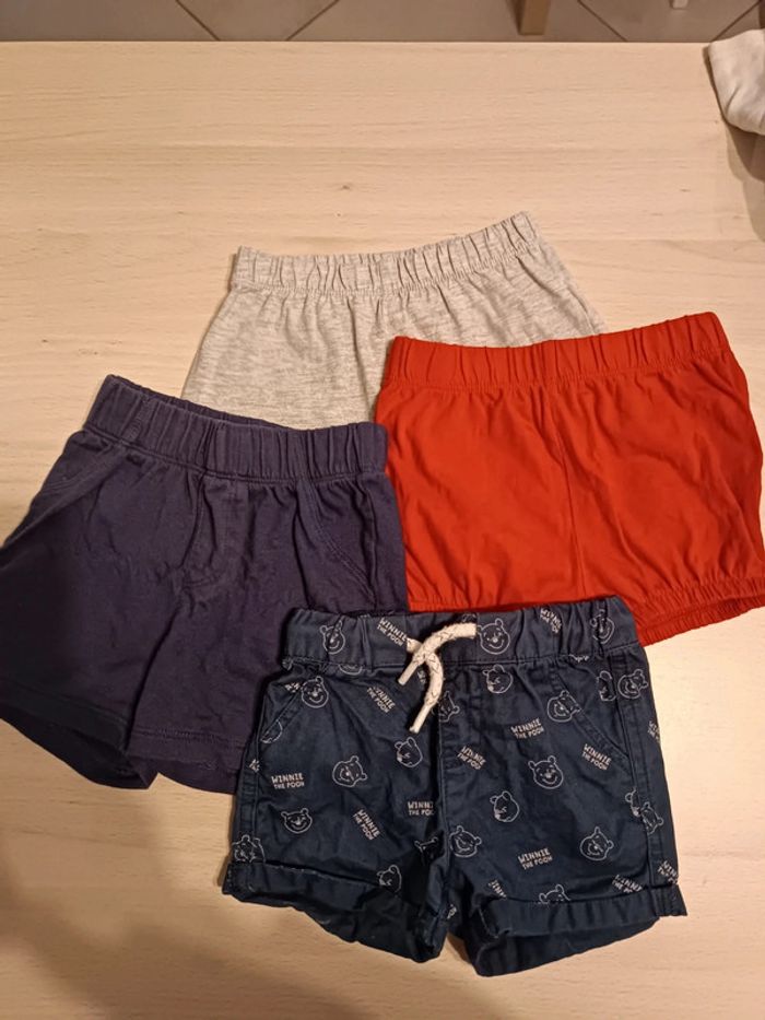 Lot de shorts bébé