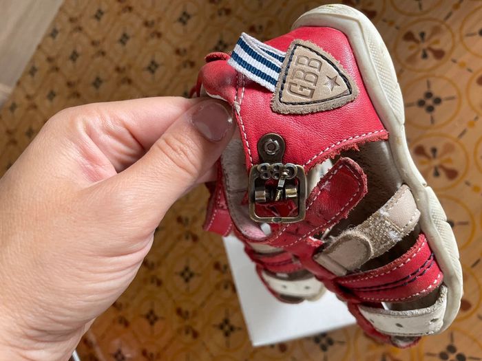 Sandales bébé t21 - photo numéro 2