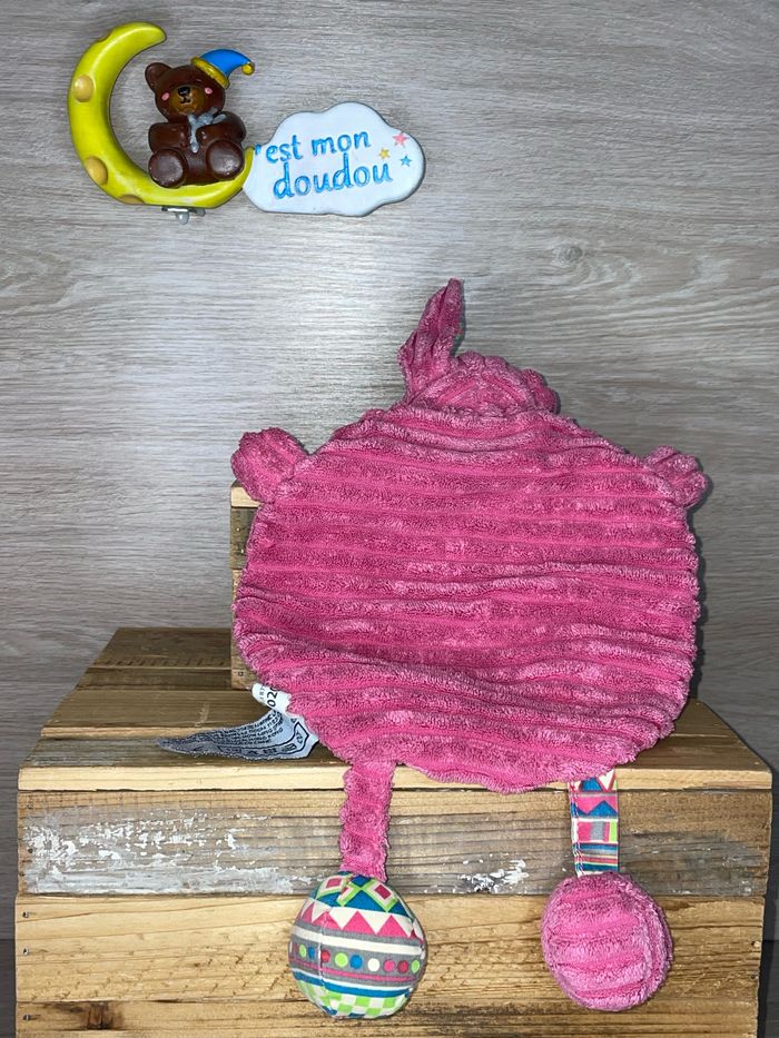 DEG55 doudou lapin 🐰 globe trotoys - photo numéro 2