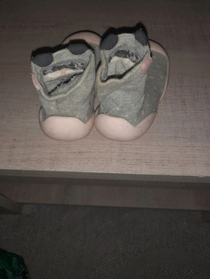 Pantoufle chaussette - photo numéro 3
