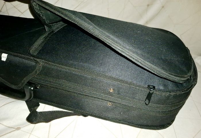 Violon entier + cordes + boite + archet - photo numéro 9