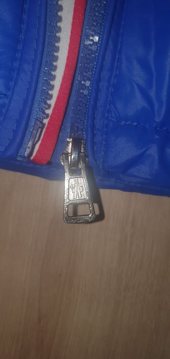 Moncler bleu veste - photo numéro 4