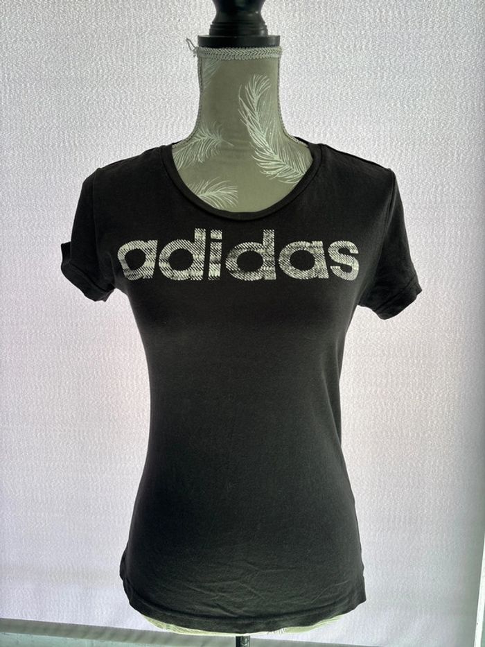 T shirt adidas