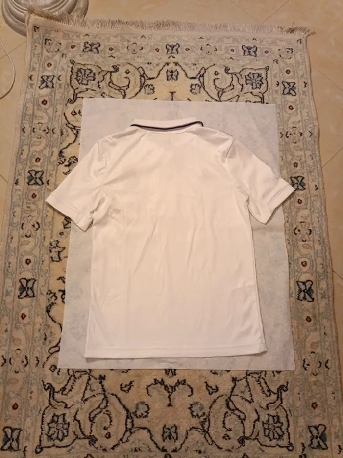 Maillot de foot Adidas équipe Réal Madrid taille 9/10 ans authentique - photo numéro 10