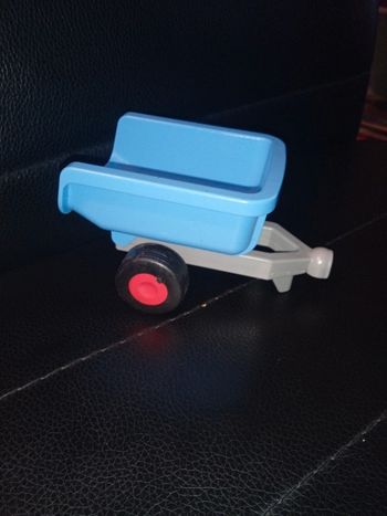 Petite remorque playmobil