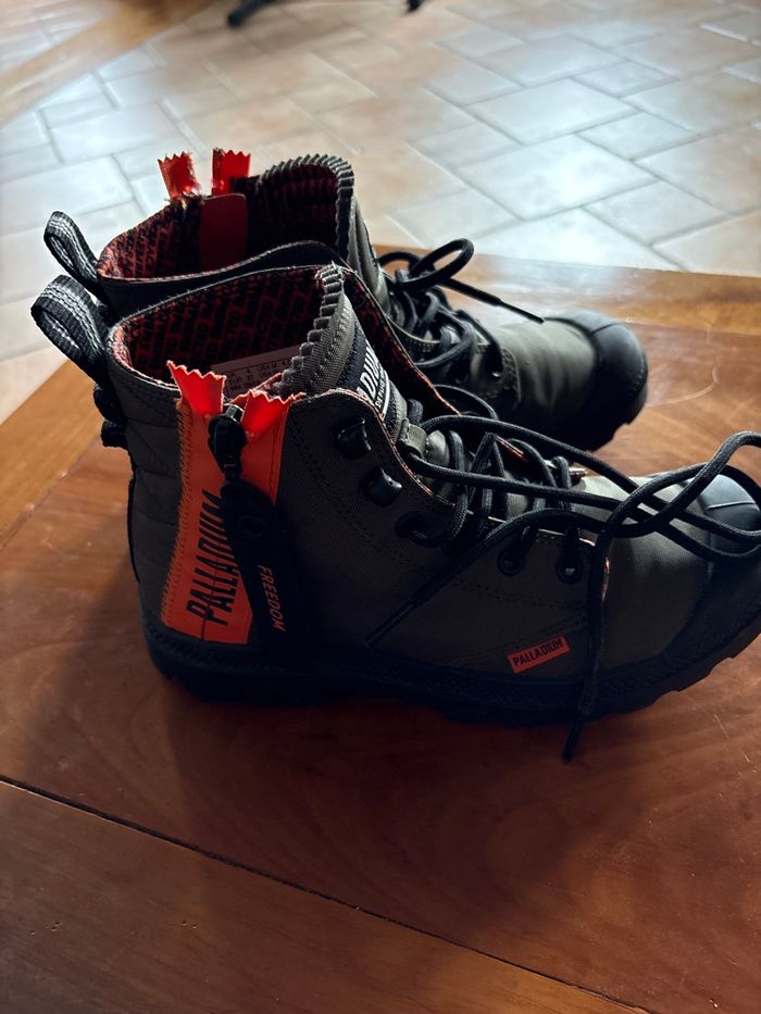 Chaussure - photo numéro 2