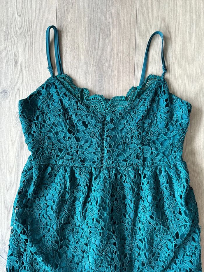 Robe femme dentelle à fines bretelles verte bouteille T. S - photo numéro 3