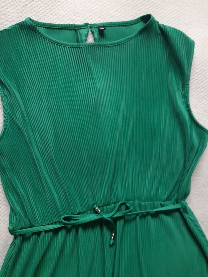Robe Action verte avec ceinture XL - photo numéro 4