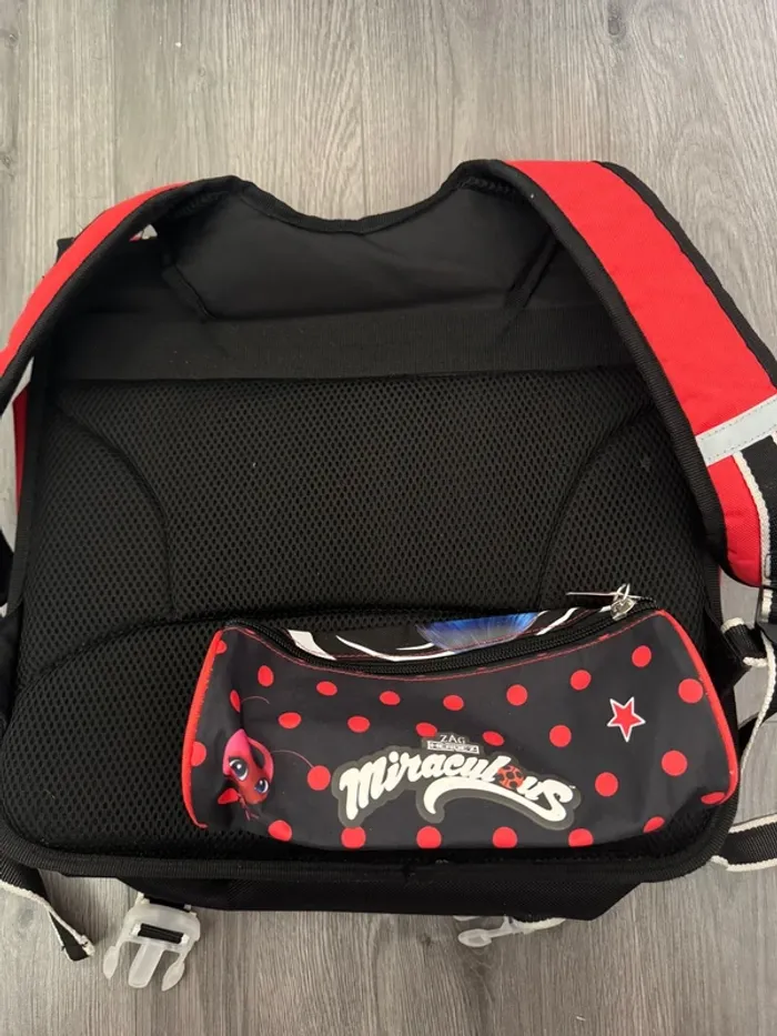 Cartable + trousse miraculous - photo numéro 3