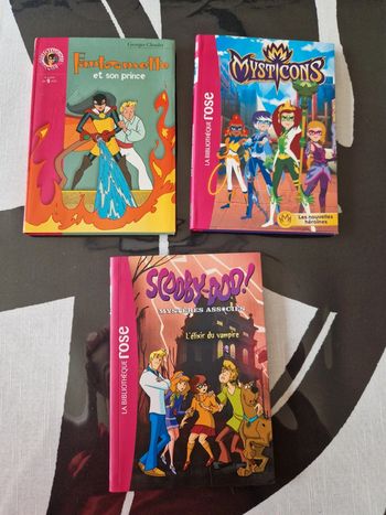 Lot bibliothèque rose