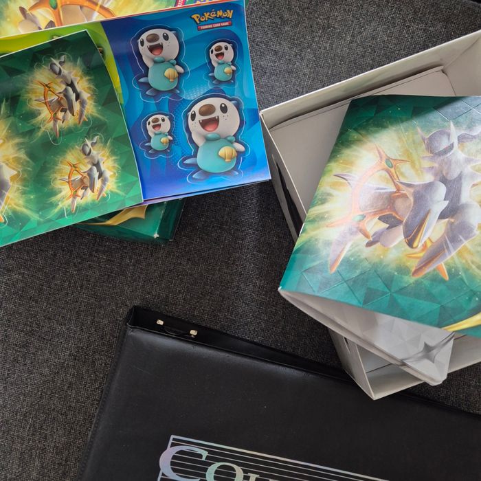 Classeur Pokemon+Boites - photo numéro 3