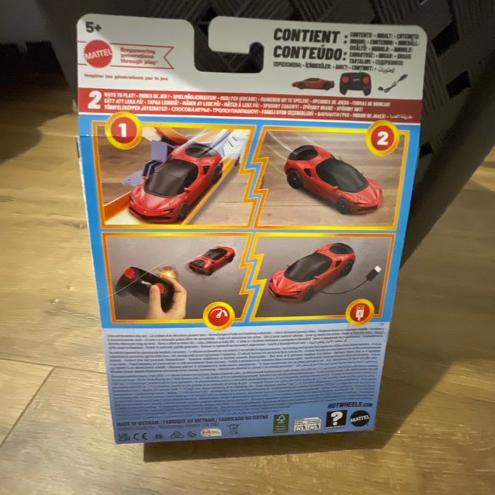 HOT WHEELS RC 1:64 FERRARI SF90 - photo numéro 2