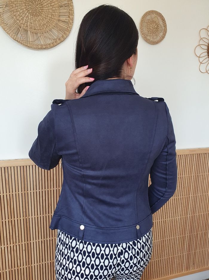 Perfecto New York suédine bleu marine
Taille S (taille petit) - photo numéro 5