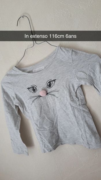Tee-shirt pompom