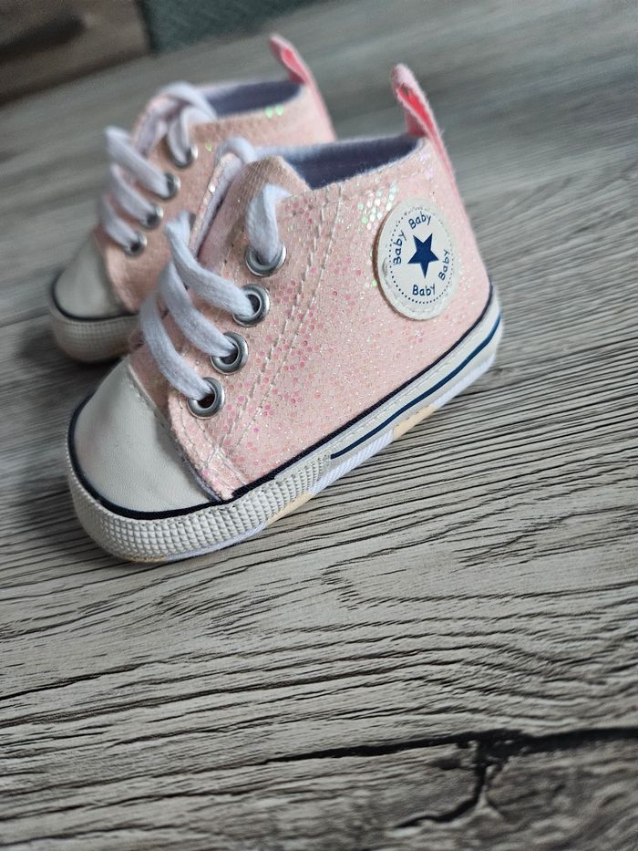 Basket rose paillettes - photo numéro 4