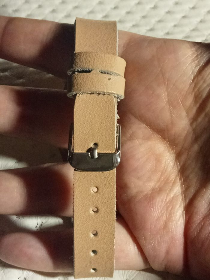 Tres belle montre , pour femme - photo numéro 4