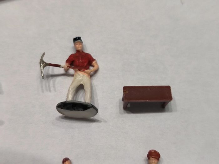 Vintage boîte Walter merten miniature en plastique Berlin west - photo numéro 8