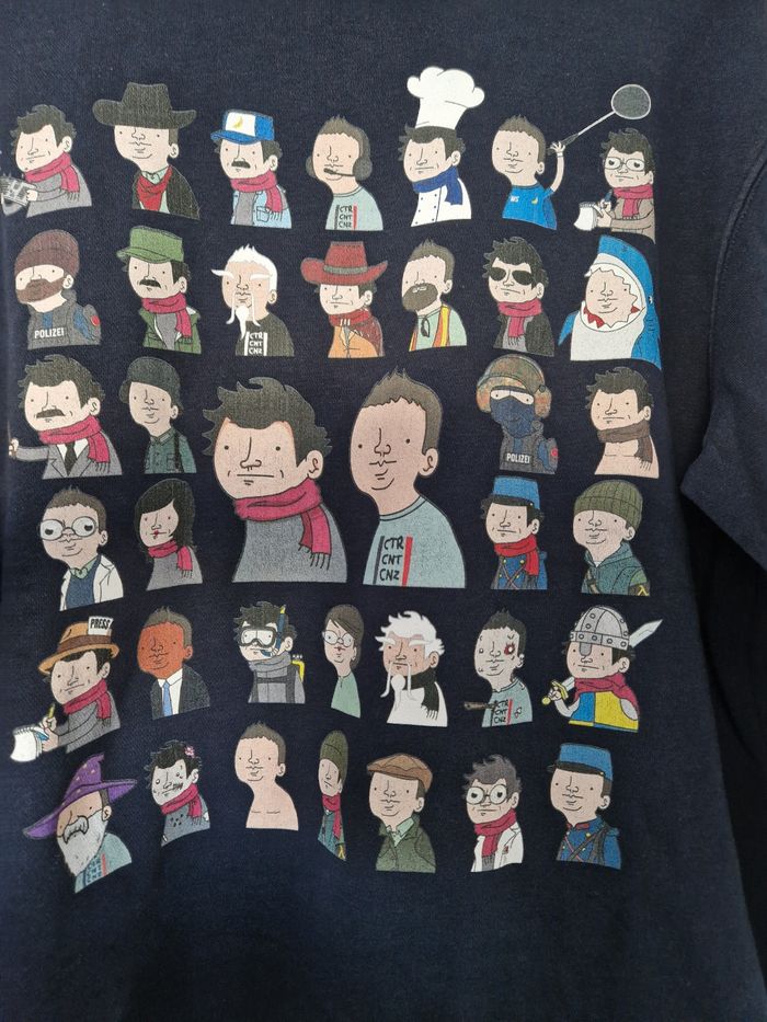 Sweat RUSSELL  taille M - photo numéro 3