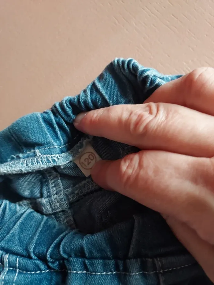 lot 4 vêtements 6 ans - photo numéro 3