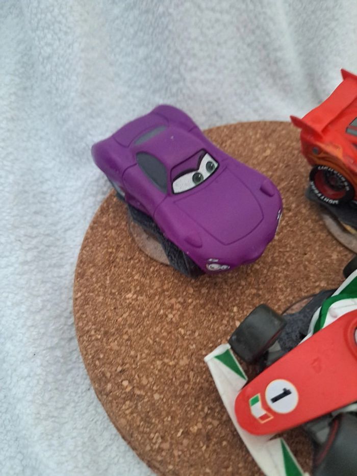 Lot figurines Cars Infinity - photo numéro 3