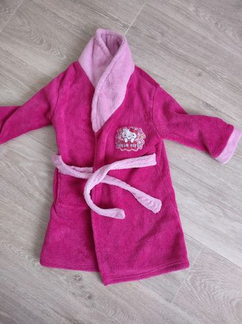 Peignoir rose Hello Kitty