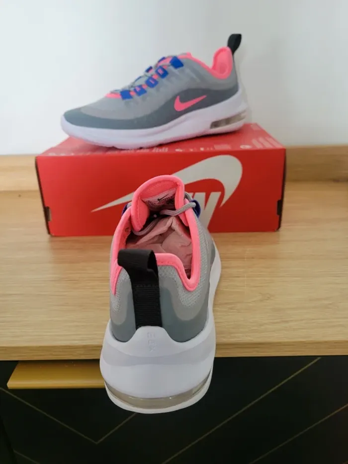 Nike Air Max Axis GS T36,5 100% Authentique - photo numéro 6