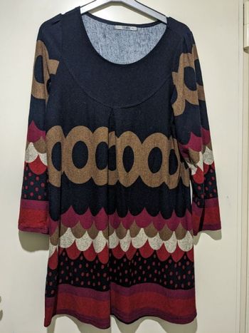 Jolie robe épaisse Toumani. Taille XL