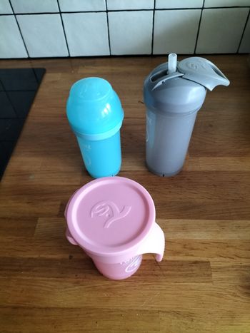 Lot twistshake tasse biberon gobelet
