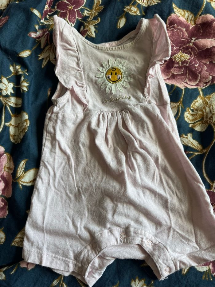 Joli lot de 9 robes d’été + 1 barboteuse 6 mois - photo numéro 10