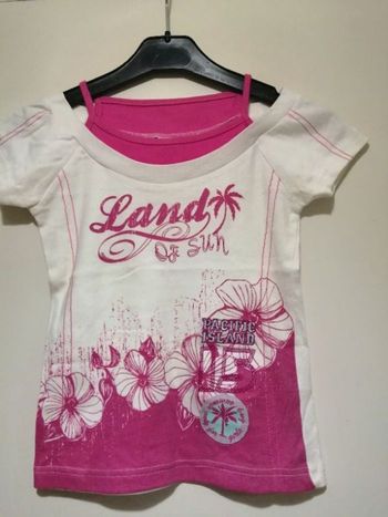 Tee shirts MG TEAM rose et blanc. Taille 6ans.