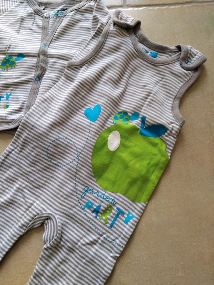 Ensemble salopette et gilet été 12 mois - photo numéro 2