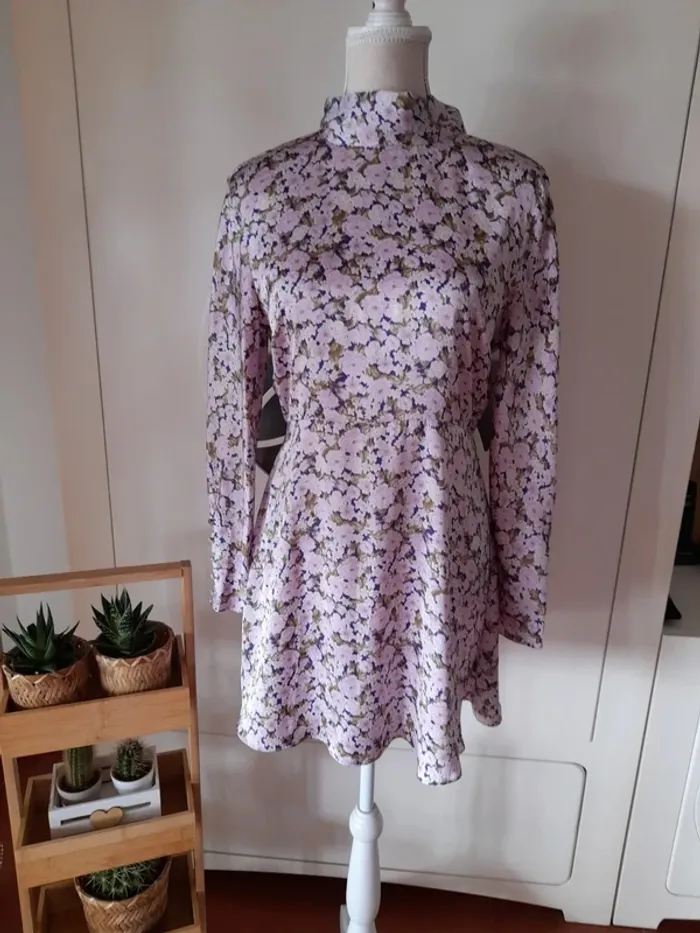 Vestido de florecitas con lazo