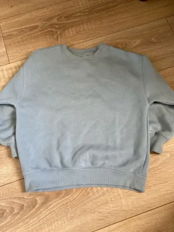 Pull bleu ciel Zara fille 6-7ans