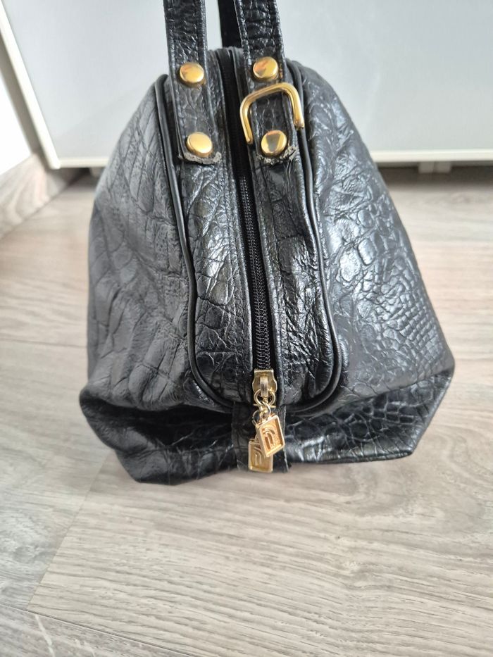 Sac à main vintage noir en cuir - photo numéro 3