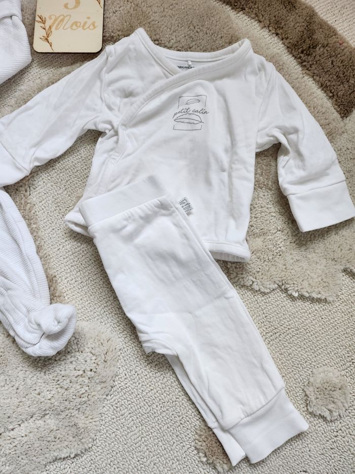 Ensemble 3 mois - photo numéro 3
