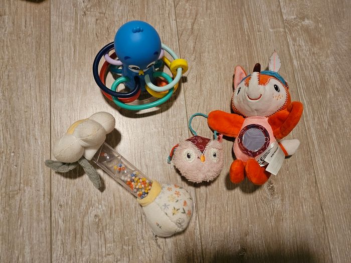 Lot jouet éveil bébé